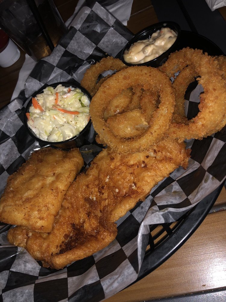 RUSTY BUCKET RESTAURANT & TAVERN 113 Photos & 131 Reviews American