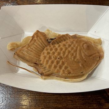 Salt N Cocoa - Red Bean Taiyaki - Ice Cream & Frozen Yogurt Near Me - Durham, North Carolina