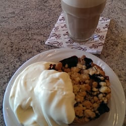 Ramklints Konditori Eftr - Blaubeerkuchen mit Vanillecreme