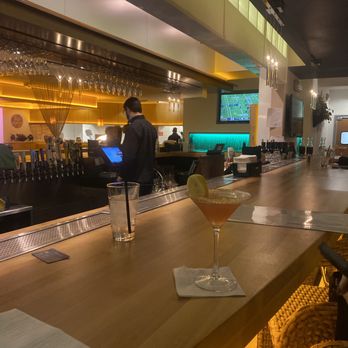 Sammy's Restaurant & Bar - Bar area - Gluten-Free Near Me - Henderson, Nevada Sammy's Restaurant & Bar - Bar area - Gluten-Free Near Me - Henderson, Nevada