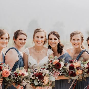 Barb's Flowers - Solberg Wedding 09/2017 - Florists Near Me - Roseburg, Oregon Barb's Flowers - Solberg Wedding 09/2017 - Florists Near Me - Roseburg, Oregon