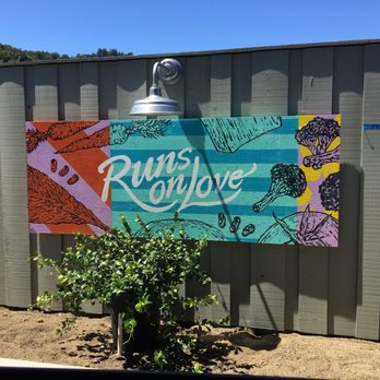 Amy's Drive Thru - Burgers Near Me - Corte Madera, California Amy's Drive Thru - Burgers Near Me - Corte Madera, California