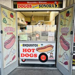 Hot Dogos Sonora Style - Hot dogs  Sonora style
