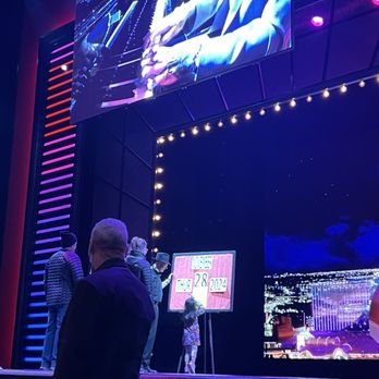 Penn & Teller - Magicians Near Me - Las Vegas, Nevada Penn & Teller - Magicians Near Me - Las Vegas, Nevada