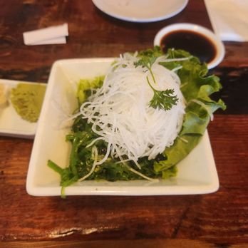 Mikko Sushi - Seaweed Salad - Sushi Bars Near Me - Vista, California