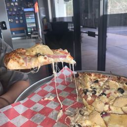 Greek 14" LG Pizza