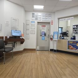 Walgreens - Clinic and prescription area