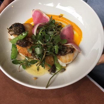Agate Restaurant - Salad Near Me - Bainbridge Island, Washington