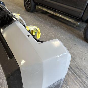 Ko Li Collision Center - Body Shops Near Me - Honolulu, Hawaii
