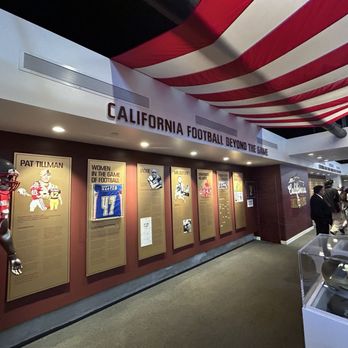 Rose Bowl Stadium - California hall of fame - Stadiums & Arenas Near Me - Pasadena, California Rose Bowl Stadium - California hall of fame - Stadiums & Arenas Near Me - Pasadena, California