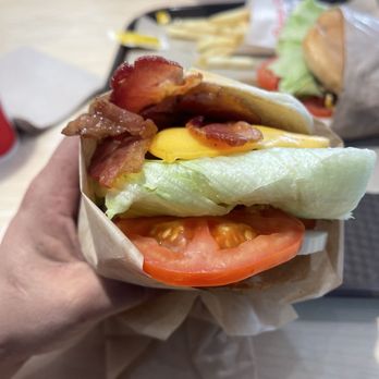 Nation's Giant Hamburgers - Burgers Near Me - Alameda, California