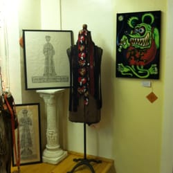 Three Graces Vintage
