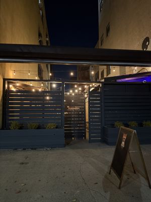 Moondog HiFi by null