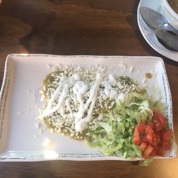Real De Minas - Chicken enchilada verde - Mexican Near Me - Aurora, Colorado Real De Minas - Chicken enchilada verde - Mexican Near Me - Aurora, Colorado