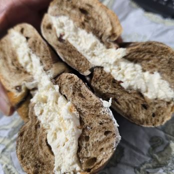 Wonder Bagels - Cinnamon Raisin Bagel w Cinnamon Raisin Walnut Cream Cheese - Bagels Near Me - Jersey City, New Jersey Wonder Bagels - Cinnamon Raisin Bagel w Cinnamon Raisin Walnut Cream Cheese - Bagels Near Me - Jersey City, New Jersey