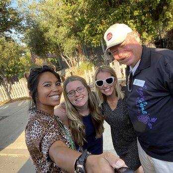 Grapeline Wine Tours - Dan the man! - Wine Tours Near Me - Paso Robles, California Grapeline Wine Tours - Dan the man! - Wine Tours Near Me - Paso Robles, California