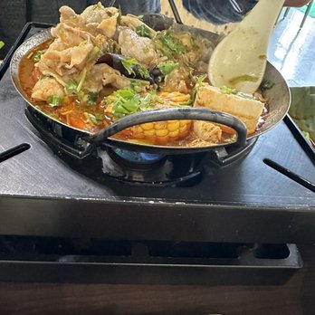 Gourmet Noodle Bowl - Hot pot single serve - Chinese Near Me - Seattle, Washington Gourmet Noodle Bowl - Hot pot single serve - Chinese Near Me - Seattle, Washington