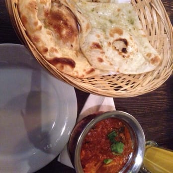 Restauracja Dziki Ryż - Chicken madras i garlic nan - Asian Fusion Near Me - Warsaw, MZ Restauracja Dziki Ryż - Chicken madras i garlic nan - Asian Fusion Near Me - Warsaw, MZ
