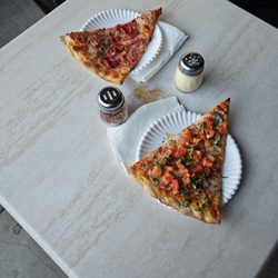 D'Amores Pizza - Margherita pizza amd Meat lovers pizza