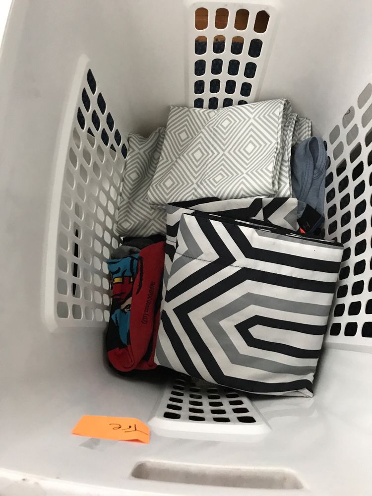 MUDDY’S LAUNDROMAT Updated August 2024 1551 Plainfield Rd, Joliet