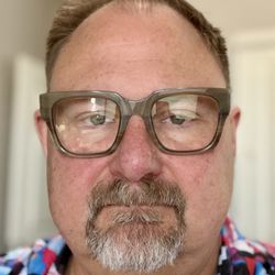 Art & Eyes - Hoffman horn frame