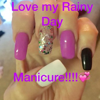 Blossom Nails and Spa - Stopped in for a gel fill today...love my rainy day Manicure! Thanks Martin! - Nail Salons Near Me - Austin, Texas