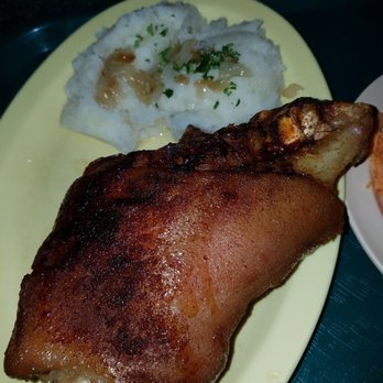 Pyza - Baked ham hock - Polish Near Me - Brooklyn, New York