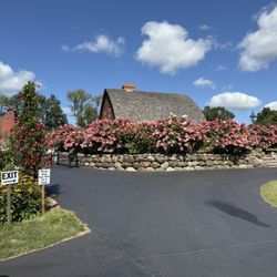 Pineapple Hill Orchard