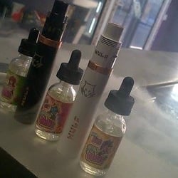 Smoker’s cave & Convenience