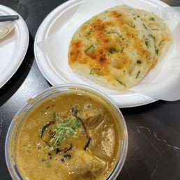 Malai Paya with Sheermal/kulcha