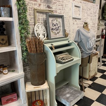 Sweet Tea & Coffee Cafe - Such cute decor - Coffee & Tea Near Me - Surprise, Arizona Sweet Tea & Coffee Cafe - Such cute decor - Coffee & Tea Near Me - Surprise, Arizona