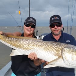 Reel Tite Fishing Guide Service - Big Bull Red!