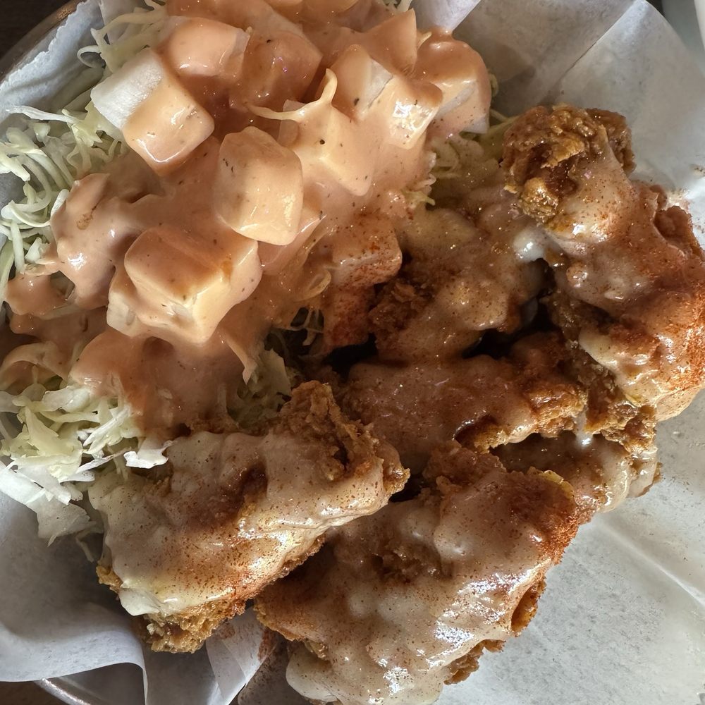 Urban Pocha - Fried chicken honey garlic - Korean Near Me - Pasadena, California Urban Pocha - Fried chicken honey garlic - Korean Near Me - Pasadena, California