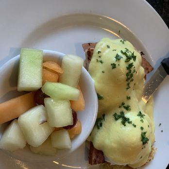 The Trails Eatery - Classic Eggs Benedict - Breakfast & Brunch Near Me - San Diego, California The Trails Eatery - Classic Eggs Benedict - Breakfast & Brunch Near Me - San Diego, California