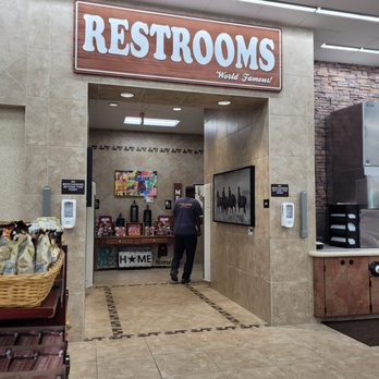 Buc-ees - CLEAN restrooms - Gas Stations Near Me - Auburn, Alabama