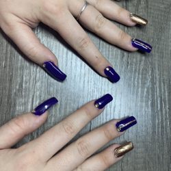 Tips and Toes by Bry - Purple-Gold luxurious nail set