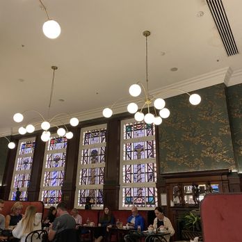 Bewley's Cafe - Irish Near Me - Dublin, D