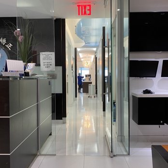 Newsmile Orthodontics - Hallway to offices and patient chairs. - Orthodontists Near Me - Flushing, New York