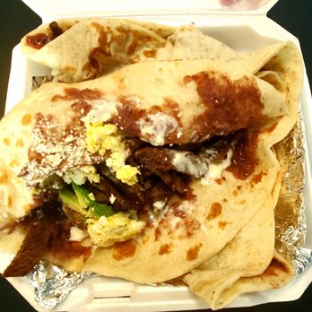 El Rey de las Baleadas - a plate of food - Honduran Near Me - Kansas City, Missouri