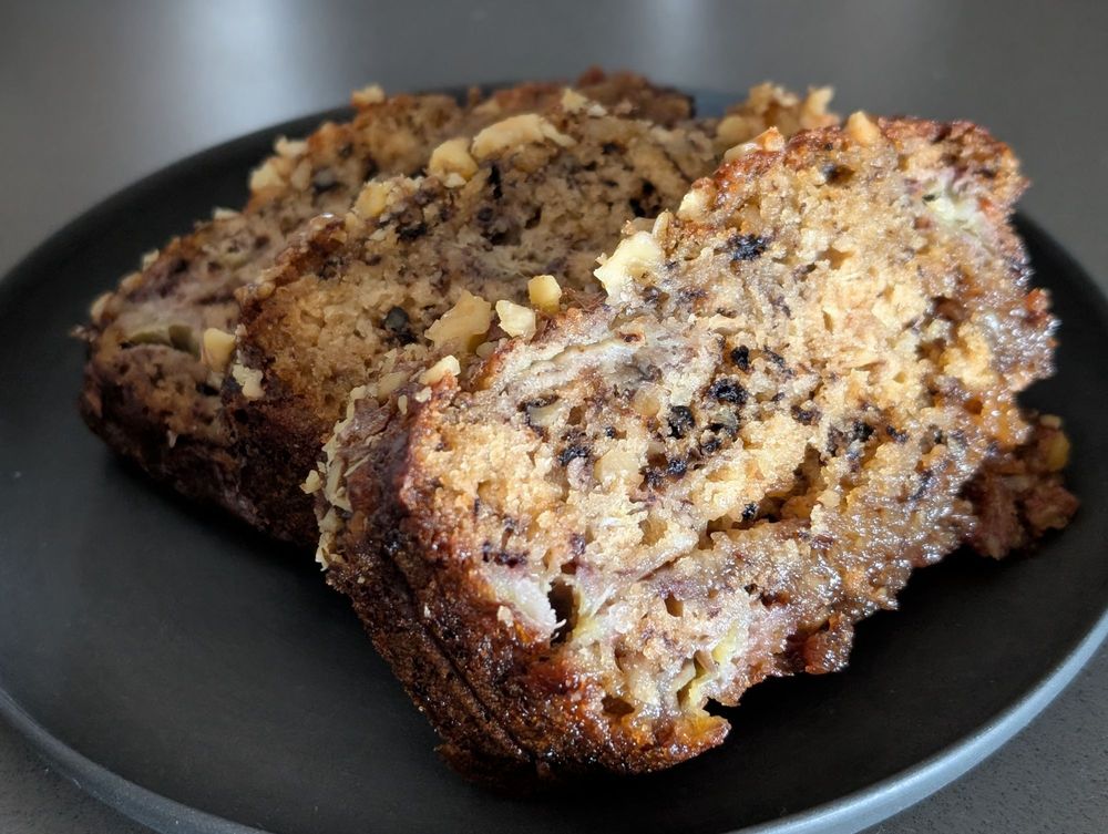 Nina's Home Bakery Logo