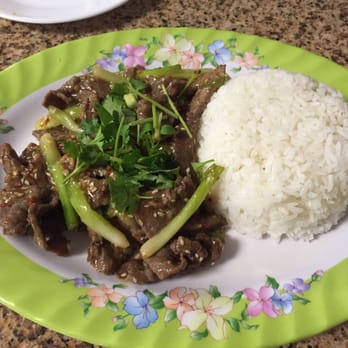 Vietnam Restaurant - Mongolian beef (lunch portion) - Vietnamese Near Me - Memphis, Tennessee Vietnam Restaurant - Mongolian beef (lunch portion) - Vietnamese Near Me - Memphis, Tennessee