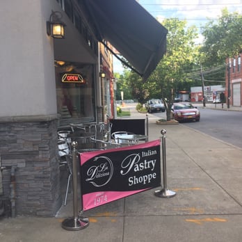 La Deliziosa - Bakeries Near Me - Poughkeepsie, New York