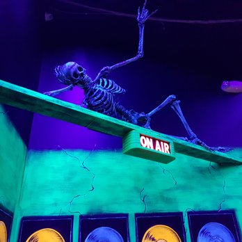 Monster Mini Golf - Mini Golf Near Me - Chantilly, Virginia