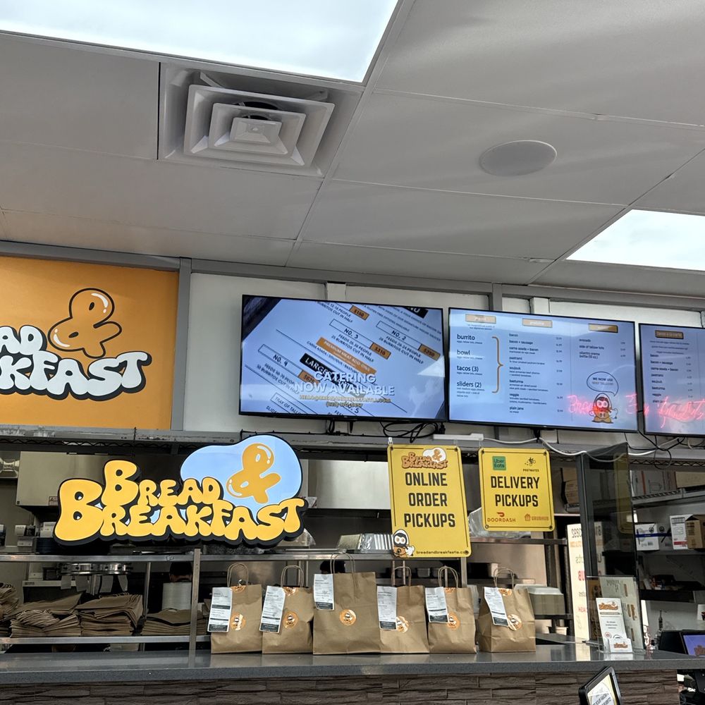 Bread & Breakfast - Burbank - Massive pickup orders - Breakfast & Brunch Near Me - Burbank, California Bread & Breakfast - Burbank - Massive pickup orders - Breakfast & Brunch Near Me - Burbank, California
