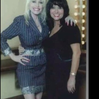 The Guest House Inn - Owner of The Guest House Inn, Debbie Hoskins and Dolly Parton. - Guest Houses Near Me - Lancaster, Kentucky The Guest House Inn - Owner of The Guest House Inn, Debbie Hoskins and Dolly Parton. - Guest Houses Near Me - Lancaster, Kentucky