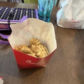 Chick-fil-A - ows a basket of fries on a table - Fast Food Near Me - Pasadena, Maryland