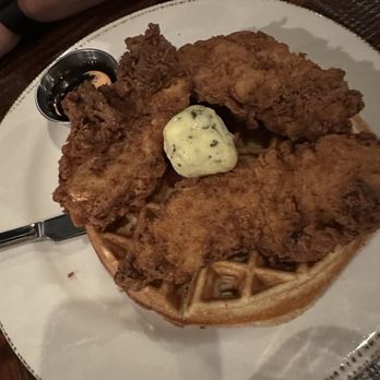 Bellingham Cider Company - Chick & Waff - Cideries Near Me - Bellingham, Washington