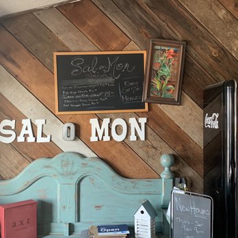 Sal-o-Mon - Mexican Near Me - New Braunfels, Texas