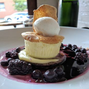 Mindy's Bakery - Desserts Near Me - Chicago, Illinois Mindy's Bakery - Desserts Near Me - Chicago, Illinois