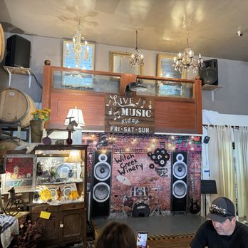 Witch Creek Winery - Wine Bars Near Me - Carlsbad, California